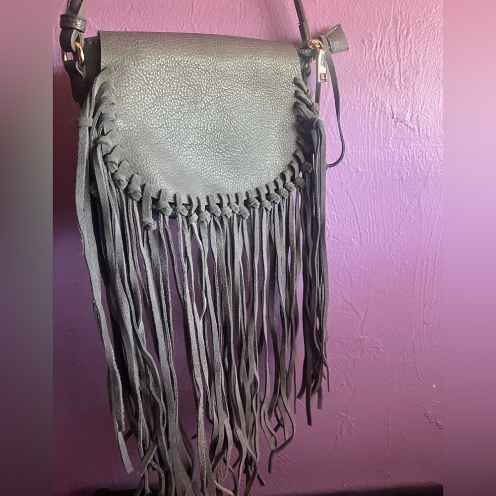 Street Level 100% leather trim purse unused
